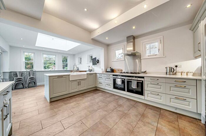 6 Bedroom Detached House To Rent In Rodway Road, Bromley, Kent, BR1