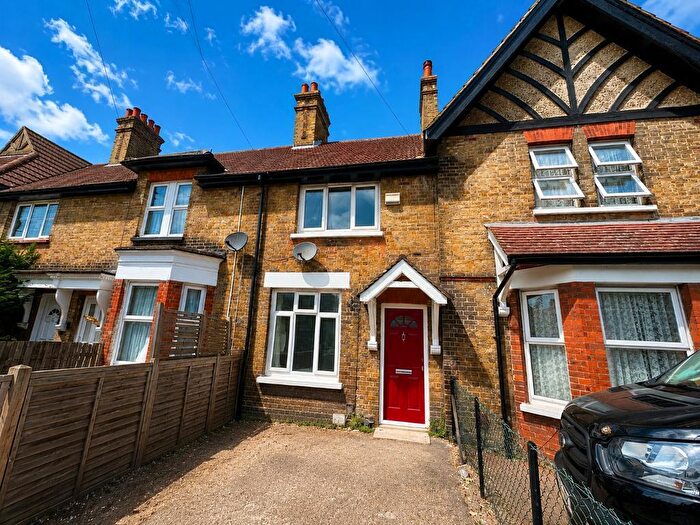2 Bedroom Terraced House To Rent In High Street, Orpington, Kent, BR6