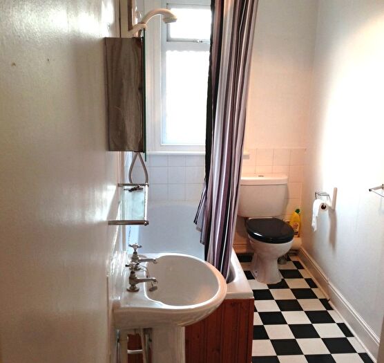 4 Bedroom Terraced House To Rent In Ely Street, Lincoln, LN1