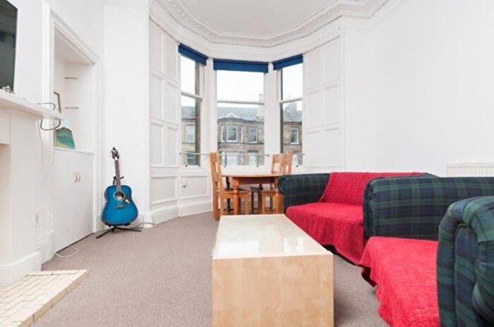 3 Bedroom Flat To Rent In Thirlestane Road, Edinburgh, EH9