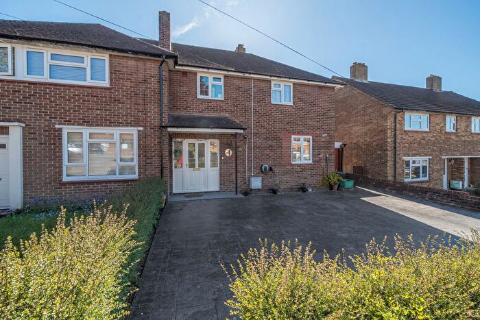 5 Bedroom Semi-Detached House For Sale In Repton Road, Orpington, BR6