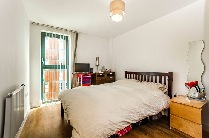 1 Bedroom Flat For Sale In Dalston Square, Dalston, London, E8