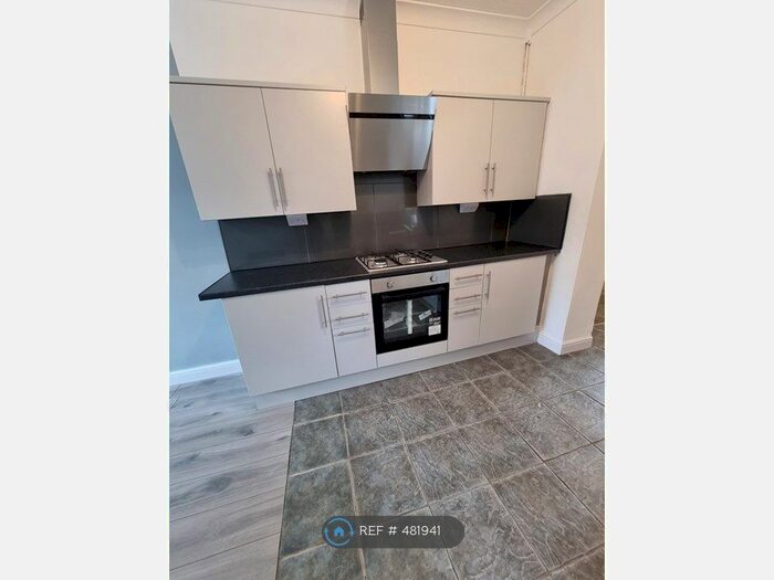 3 Bedroom Semi-Detached House To Rent In Cumberland Road, Rochdale, OL11