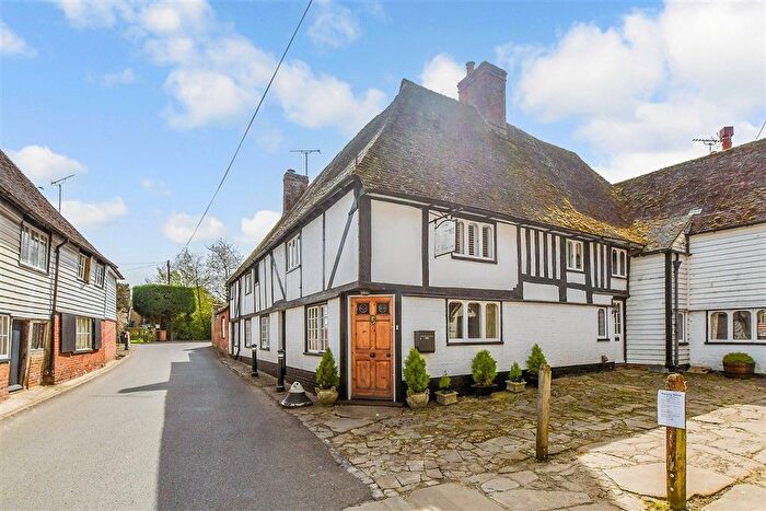4 Bedroom Semi Detached House For Sale In The Street, Smarden, Ashford, Kent, TN27