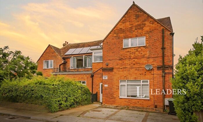 1 Bedroom Apartment For Sale In Blenheim Drive, Colchester, Essex, CO2