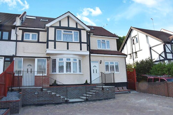 1 Bedroom Apartment To Rent In Brighton Road, Coulsdon, Surrey, CR5