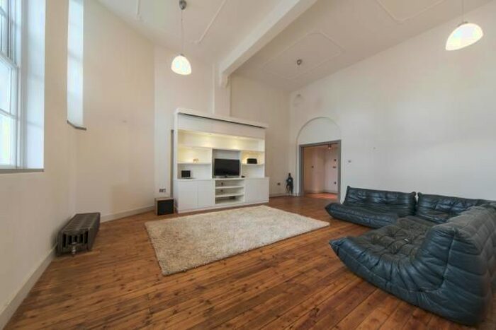 2 Bedroom Flat For Sale In Teesdale Close, London, E2