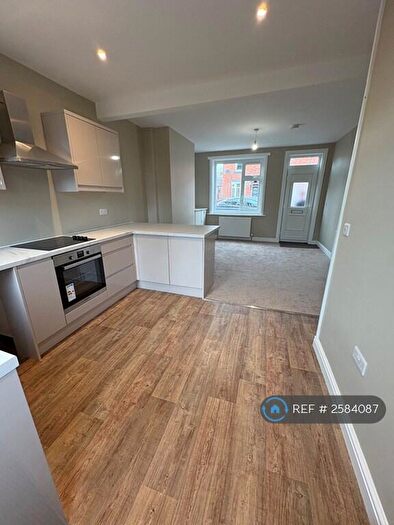 2 Bedroom Terraced House To Rent In Pye Avenue, Barnsley, S75