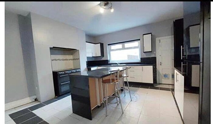 3 Bedroom Terraced House To Rent In Sunnybank Street, Haslingden, Rossendale, BB4