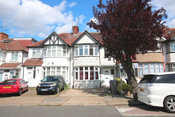 4 Bedroom Terraced House To Rent In Sandhurst Road, London, NW9
