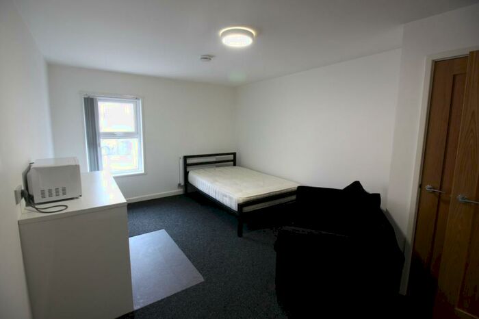 1 Bedroom Flat To Rent In Lower Dolcliffe Road, Mexborough, S64