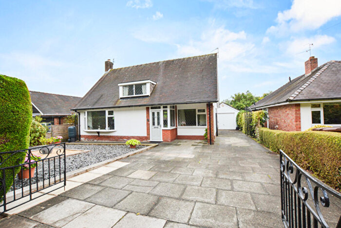 3 Bedroom Detached House For Sale In Whinfield Lane, Ashton-on-ribble, PR2