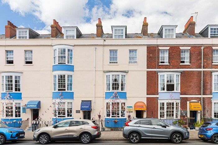 9 Bedroom Terraced House For Sale In Waterloo Place, Weymouth, DT4