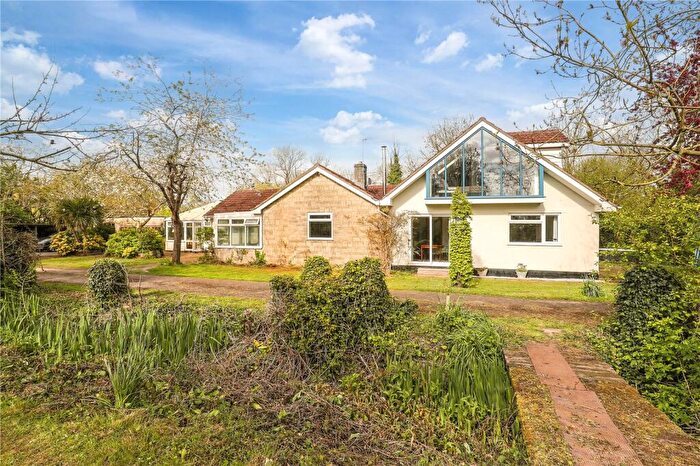 4 Bedroom Bungalow For Sale In Ham Lane, Kingston Seymour, Clevedon, Somerset, BS21