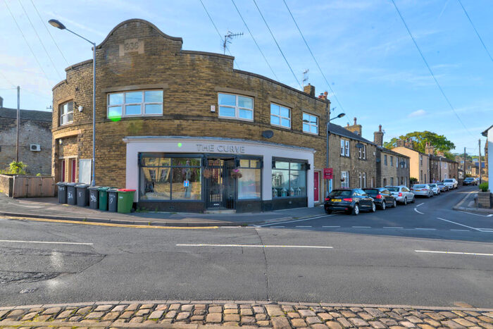 1 Bedroom Flat To Rent In St Johns Street, Silsden, BD20