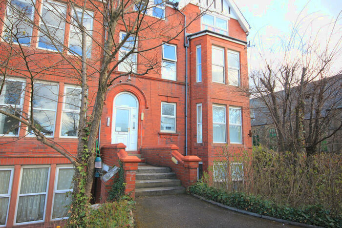 2 Bedroom Apartment To Rent In Clifton Drive, Lytham St. Annes, FY8