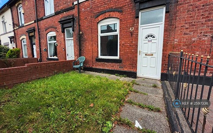 2 Bedroom Terraced House To Rent In Chesham Road, Bury, BL9