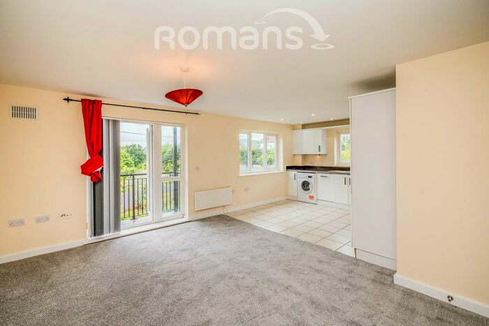 2 Bedroom Detached House To Rent In Ives House, High Wycombe, HP13