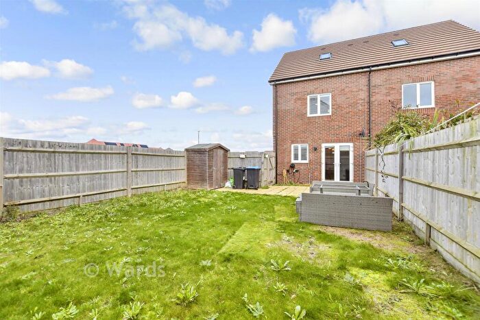 3 Bedroom Semi Detached House For Sale In Lynx Street, Margate, Kent, CT9