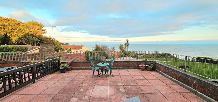 2 Bedroom Flat To Rent In Exeter Road, Dawlish, EX7