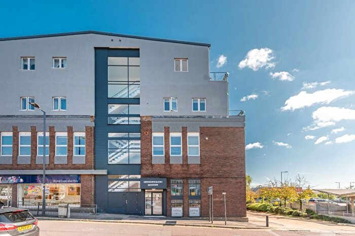 2 Bedroom Flat To Rent In Church Road, Stanmore, HA7