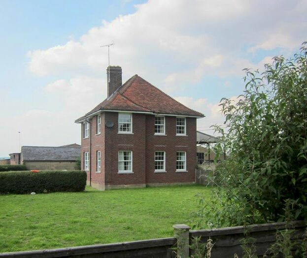 3 Bedroom Detached House To Rent In Lower Icknield Way, Kimble, HP17