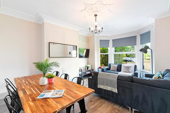 7 Bedroom House To Rent In Delph Lane, Leeds, LS6