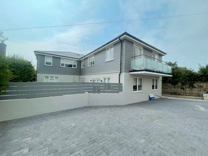 1 Bedroom Flat To Rent In Eileen Avenue, BN2