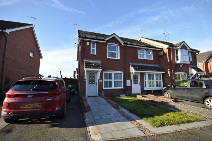 2 Bedroom Terraced House To Rent In Hawkeswell Drive, Kingswinford, DY6