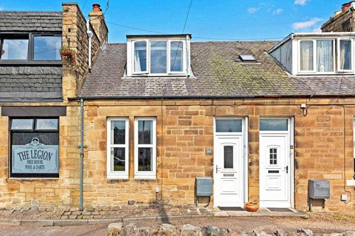 2 Bedroom Cottage For Sale In Kirkhill Road, Penicuik, EH26