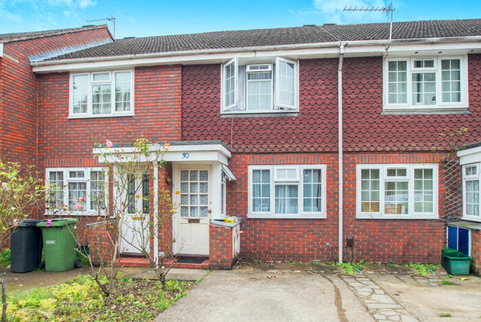 2 Bedroom House To Rent In Hawthorne Place, Epsom, KT17