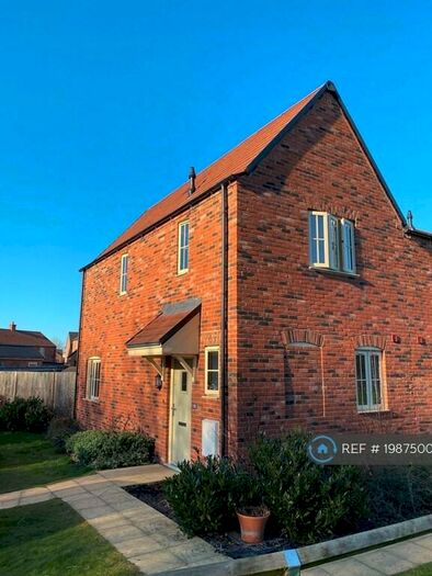 2 Bedroom Terraced House To Rent In Flanders Close, Bicester, OX26