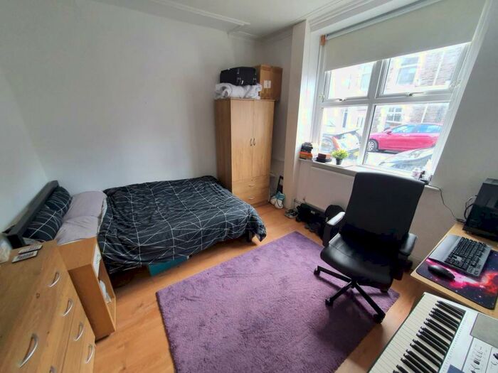 7 Bedroom House To Rent In Daniel Street, Cathays, Cardiff, CF24