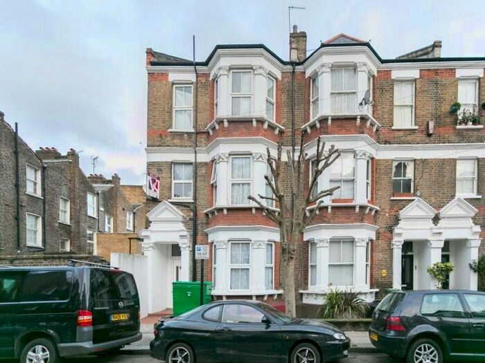 1 Bedroom Studio To Rent In College Place, London, Greater London, NW1