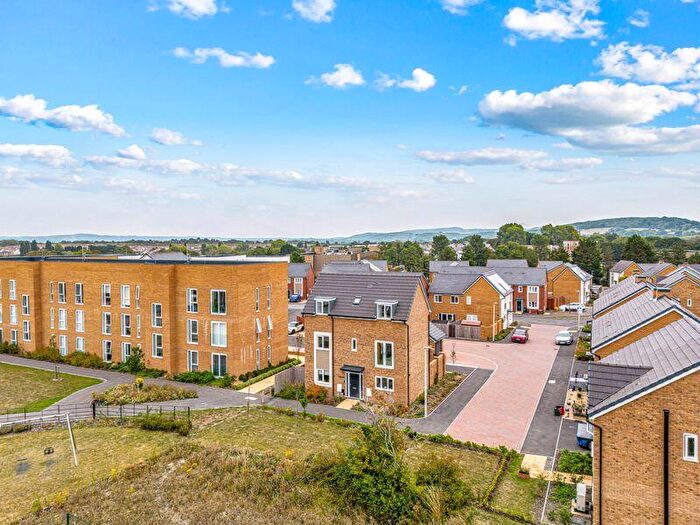 5 Bedroom Detached House For Sale In Robinson Place, Locking Parklands - Prime Position & No Onward Chain, BS24