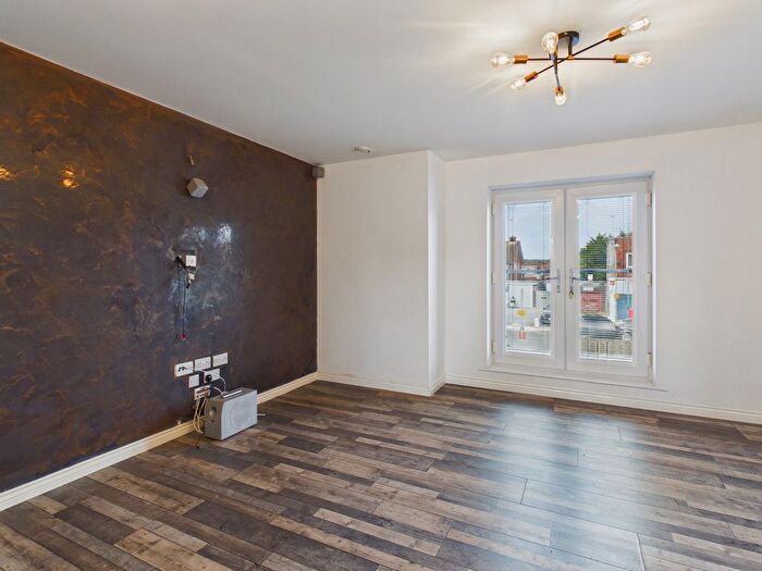 1 Bedroom Flat For Sale In Violet Court, Foxtail Road, Waterlooville, PO7