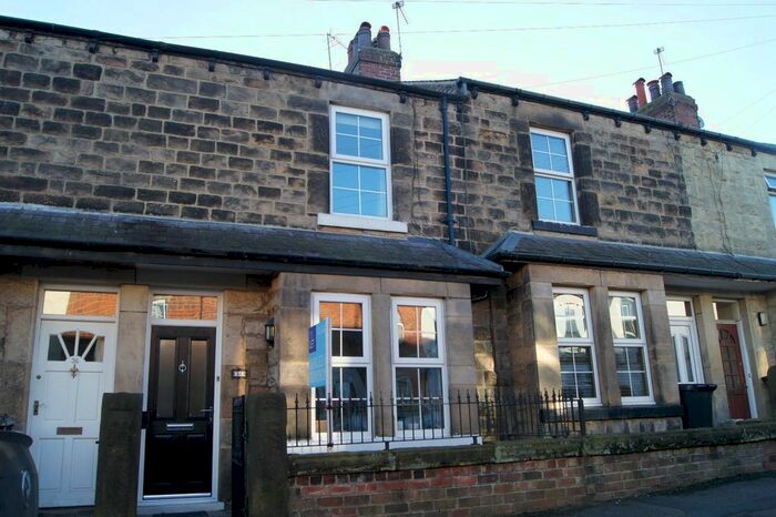 2 Bedroom Detached House To Rent In Grey Street, Harrogate, North Yorkshire, Uk, HG2