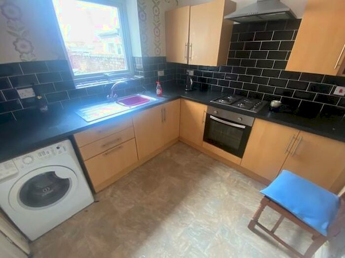 1 Bedroom Flat To Rent In Lytham Road, Blackpool, FY1