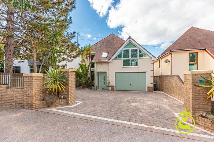 5 Bedroom Detached House For Sale In Canford Cliffs Road, Poole, BH13
