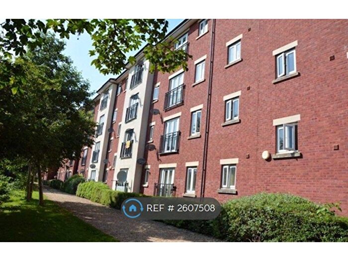 2 Bedroom Flat To Rent In Alexander Court, Highbridge, TA9