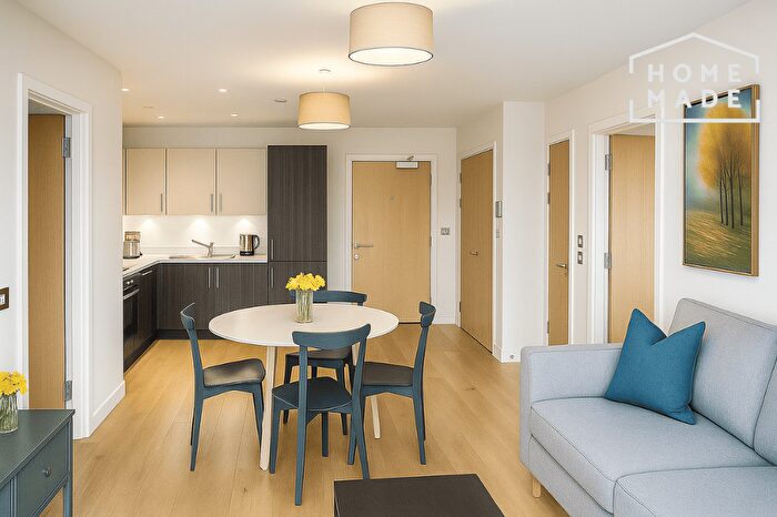 2 Bedroom Flat To Rent In The Slate Yard, M3