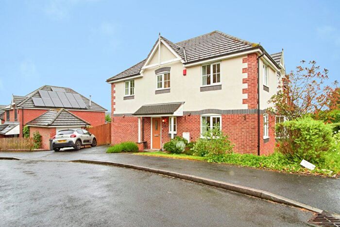 4 Bedroom Detached House For Sale In Ash Bridge Court, Birmingham, B45