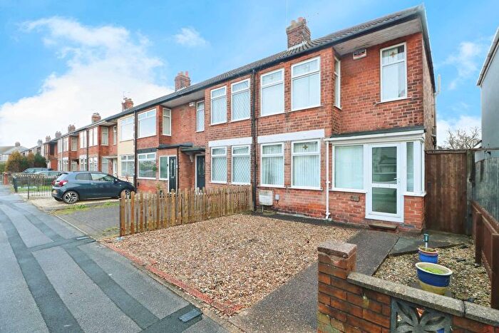 3 Bedroom Terraced House For Sale In Kirklands Road, Hull, HU5