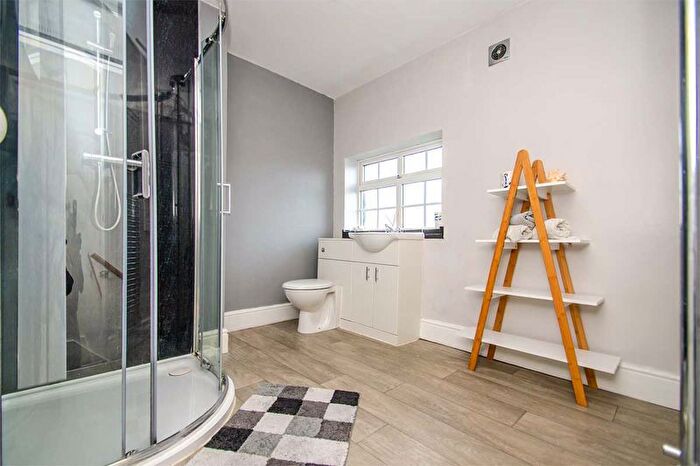 1 Bedroom Cottage For Sale In Chapel Lane, Lichfield, WS14