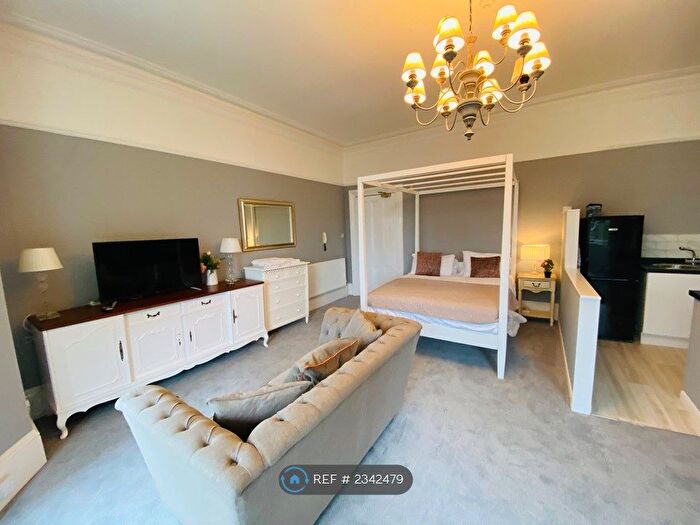1 Bedroom Flat To Rent In Fulwood Road, Sheffield, S10