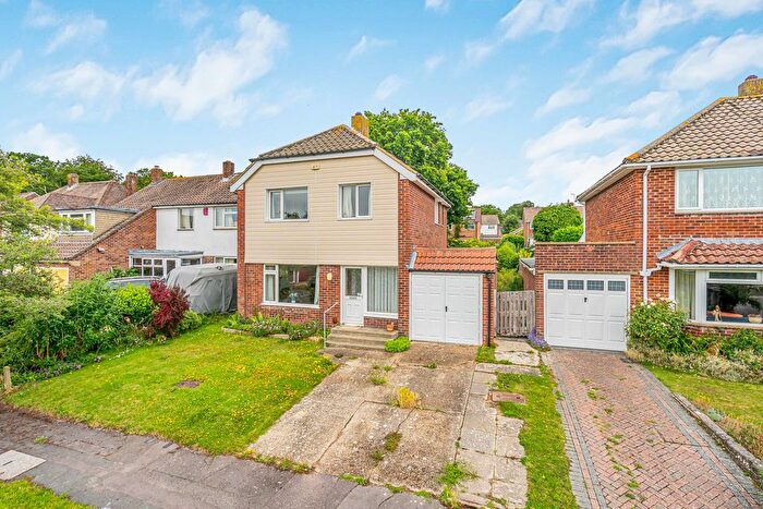 3 Bedroom Detached House For Sale In Tudor Avenue, Emsworth, PO10