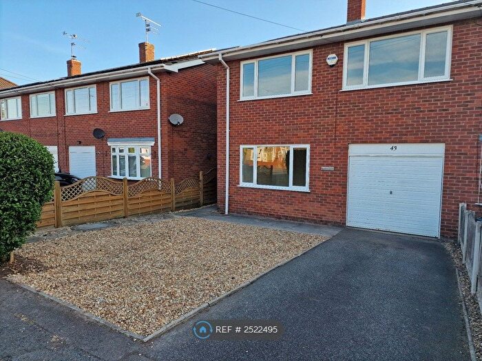 4 Bedroom Semi-Detached House To Rent In Becketts Lane, Chester, CH3