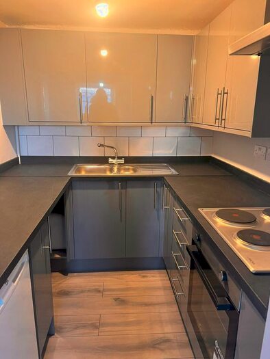 1 Bedroom Flat To Rent In Edgware Road, London, W2