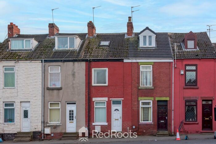 2 Bedroom Terraced House To Rent In Barnsley Road, South Elmsall, Pontefract, West Yorkshire, WF9