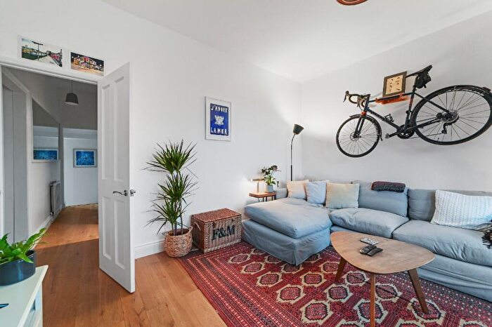 2 Bedroom Flat For Sale In Capel Road, London, E7